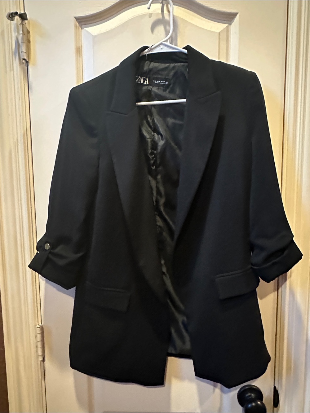 ZARA Black Women's Open-Front Blazer with Rolled 3/4 Sleeves